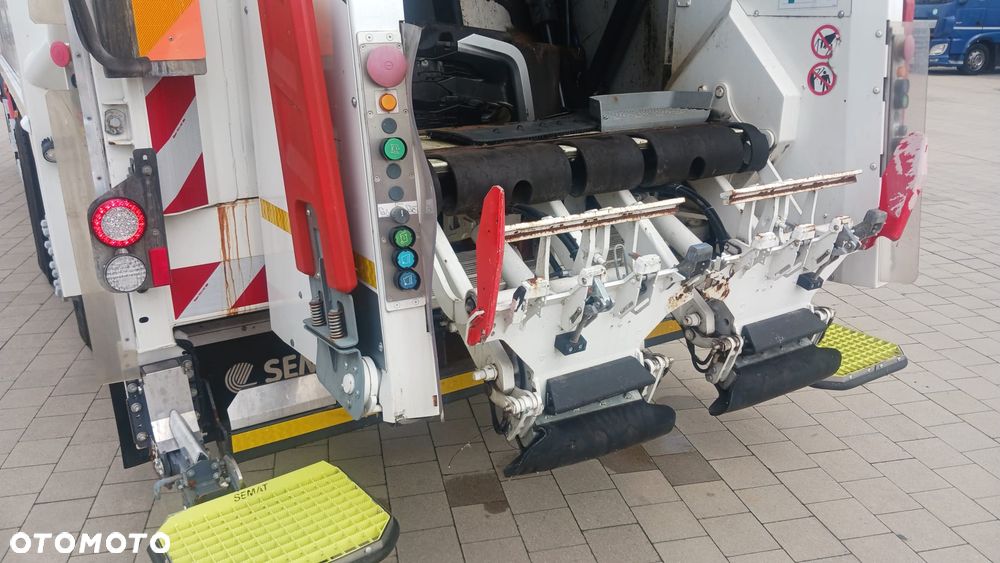 Renault D Wide FY-800-SF - 5