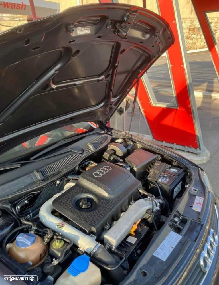 Audi A3 1.8 Sport Turbo - 4