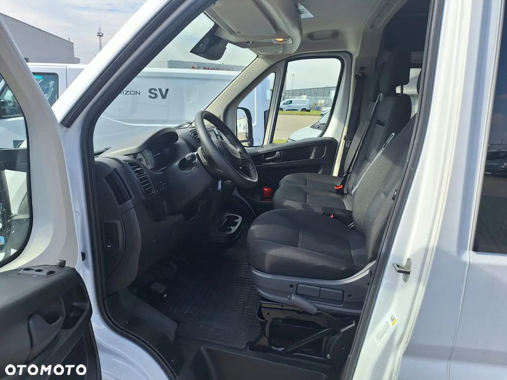 Fiat Ducato L4H2 brygadówka / doka / 7 osób / hak 3t / kamera / czujniki / nowa buda - 10