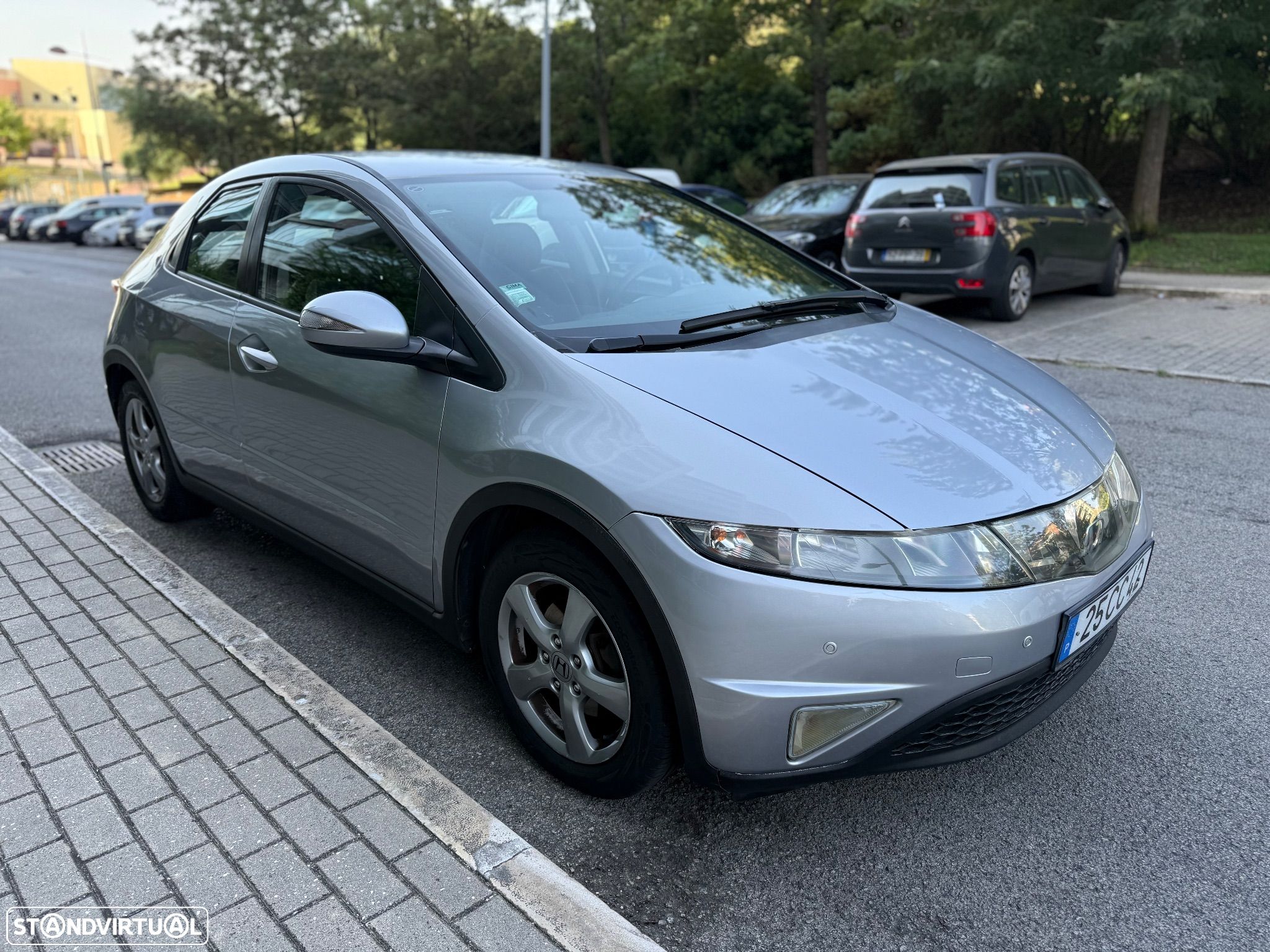 Honda Civic 1.4 Comfort - 1