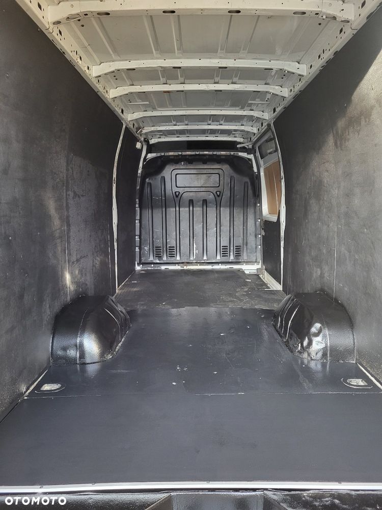 Renault Master L4H2 - 24