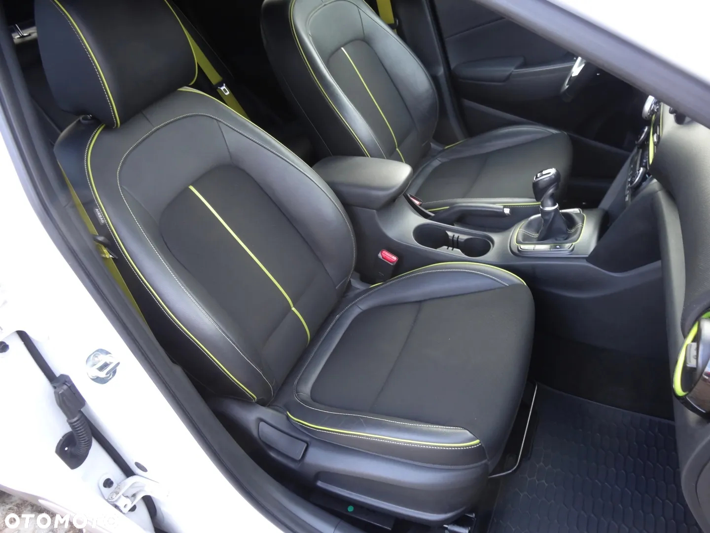 Hyundai Kona 1.0 T-GDI Premium - 26