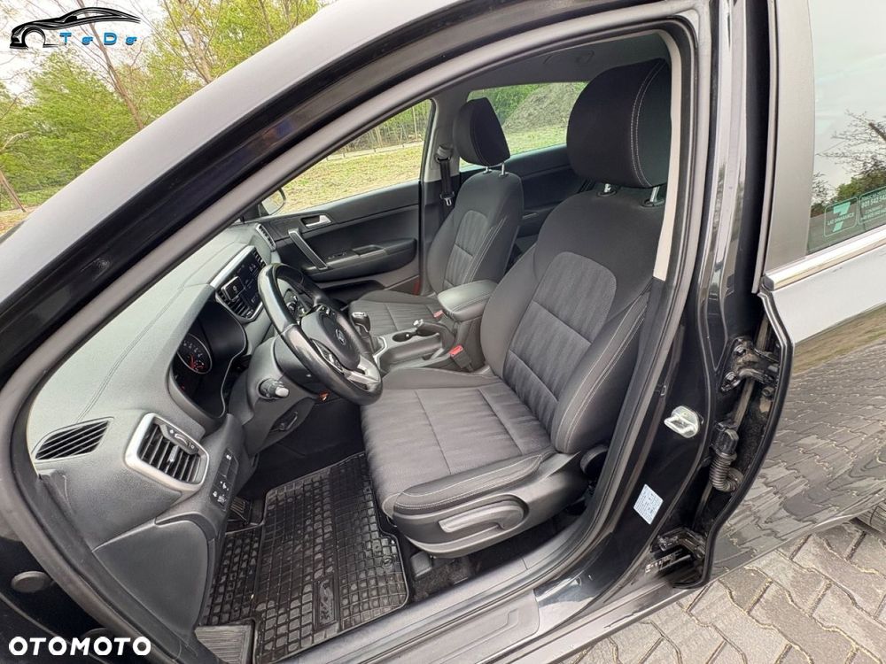 Kia Sportage 1.6 GDI Black Edition 2WD - 21