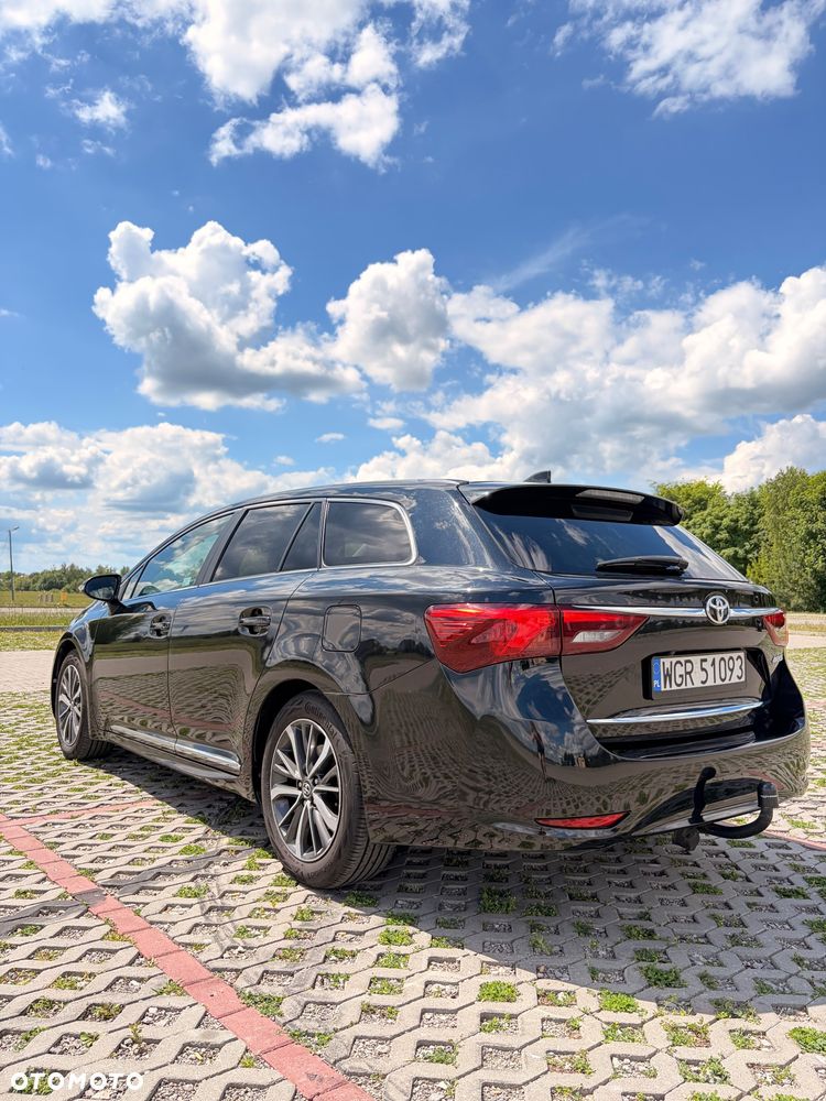 Toyota Avensis 2.0 D-4D Prestige - 7