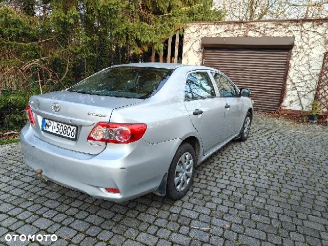 Toyota Corolla - 6