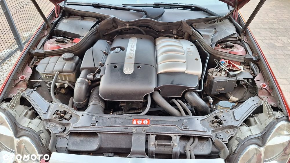Mercedes-Benz CLK - 18