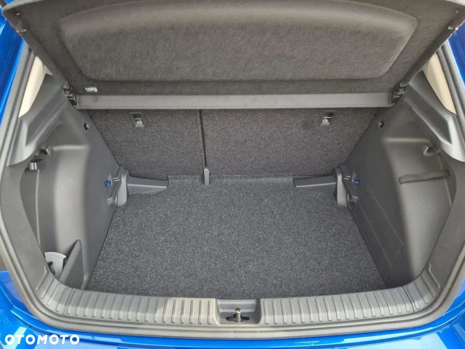 Skoda Fabia 1.0 Essence - 14
