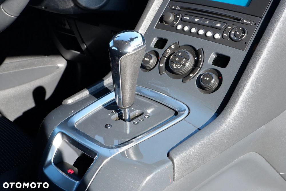 Peugeot 5008 HDI FAP 110 EGS6 Tendance - 7