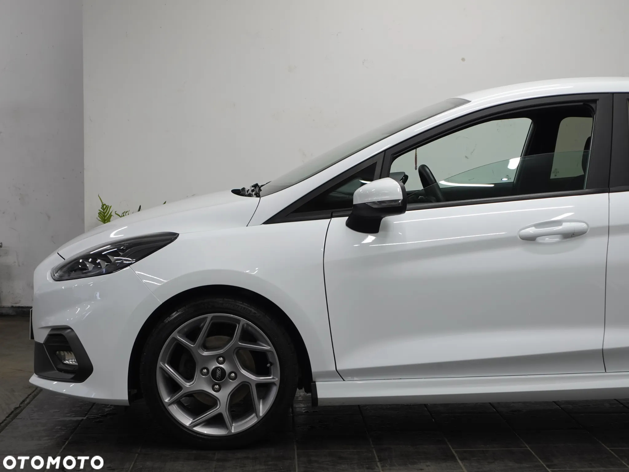 Ford Fiesta 1.5 EcoBoost S&S ST X - 18