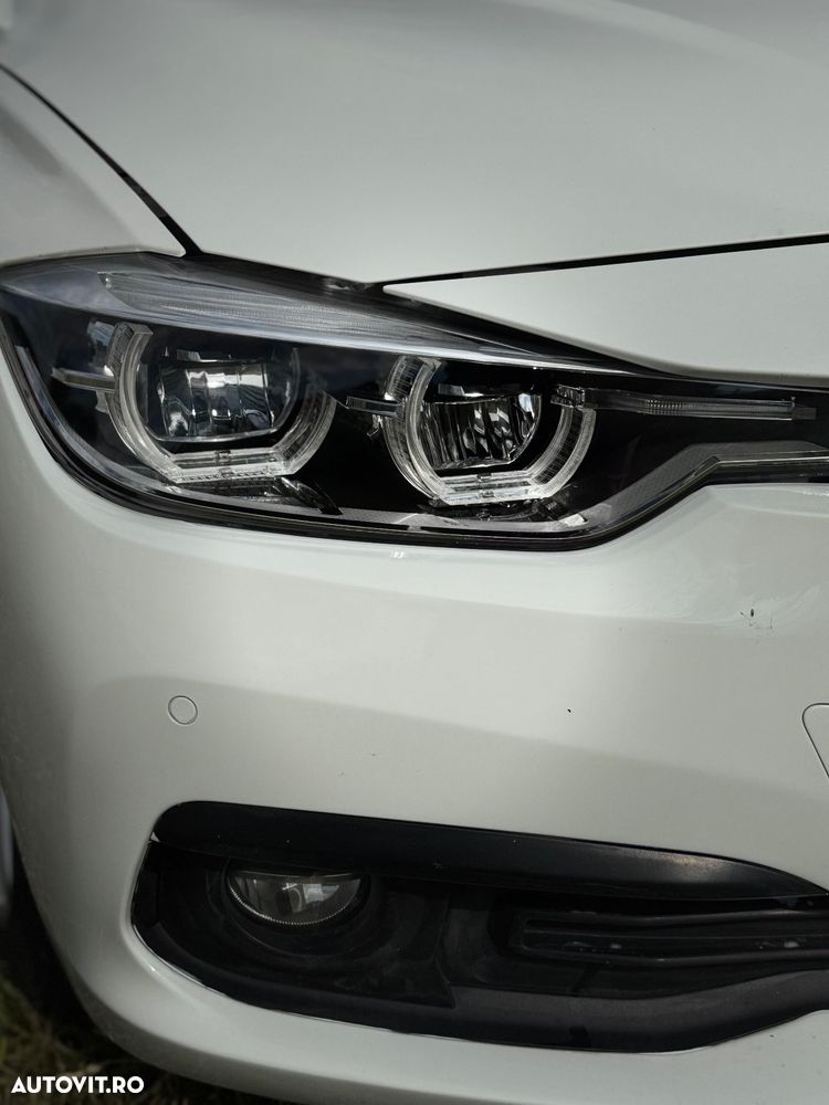 BMW Seria 3 320i AT - 9