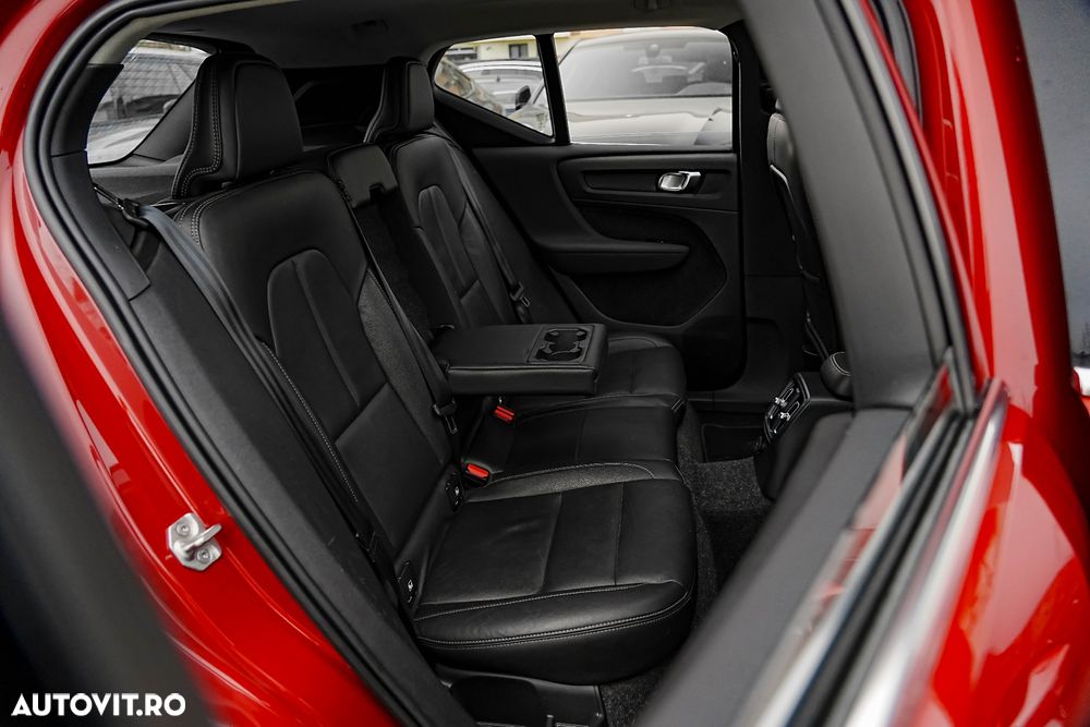 Volvo XC 40 T4 Recharge DKG Inscription - 18