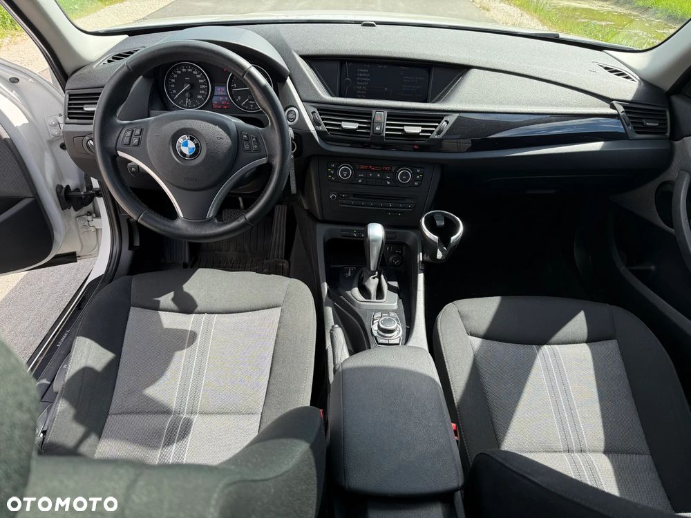 BMW X1 xDrive18d xLine - 21