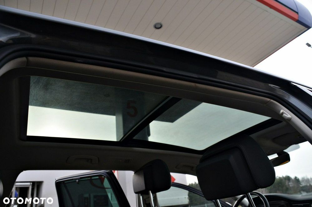 Volkswagen Passat - 22