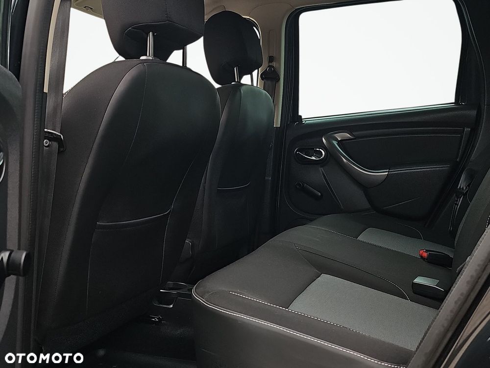 Dacia Duster 1.6 SCe Laureate S&S - 23