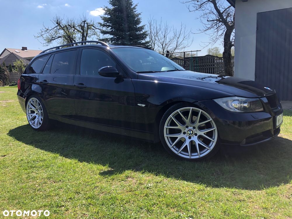 BMW Seria 3 320d - 30