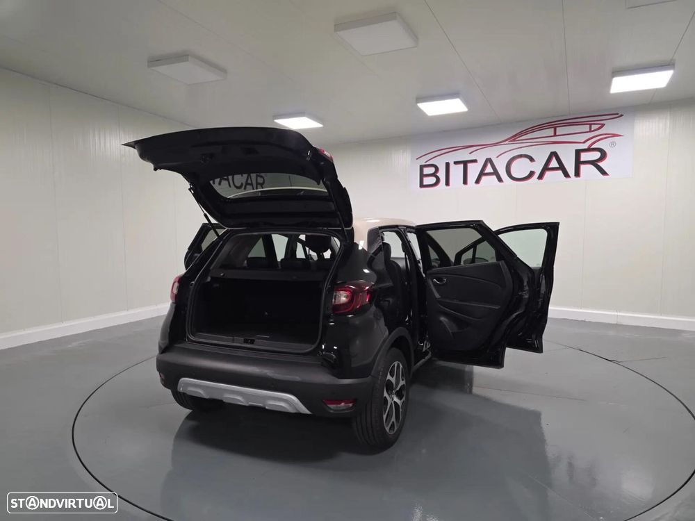 Renault Captur - 16