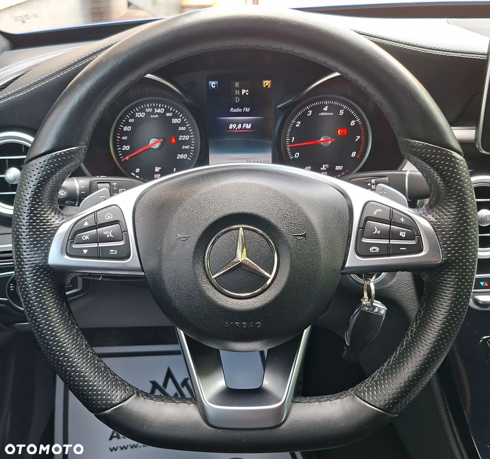 Mercedes-Benz Klasa C 200 9G-TRONIC AMG Line - 19