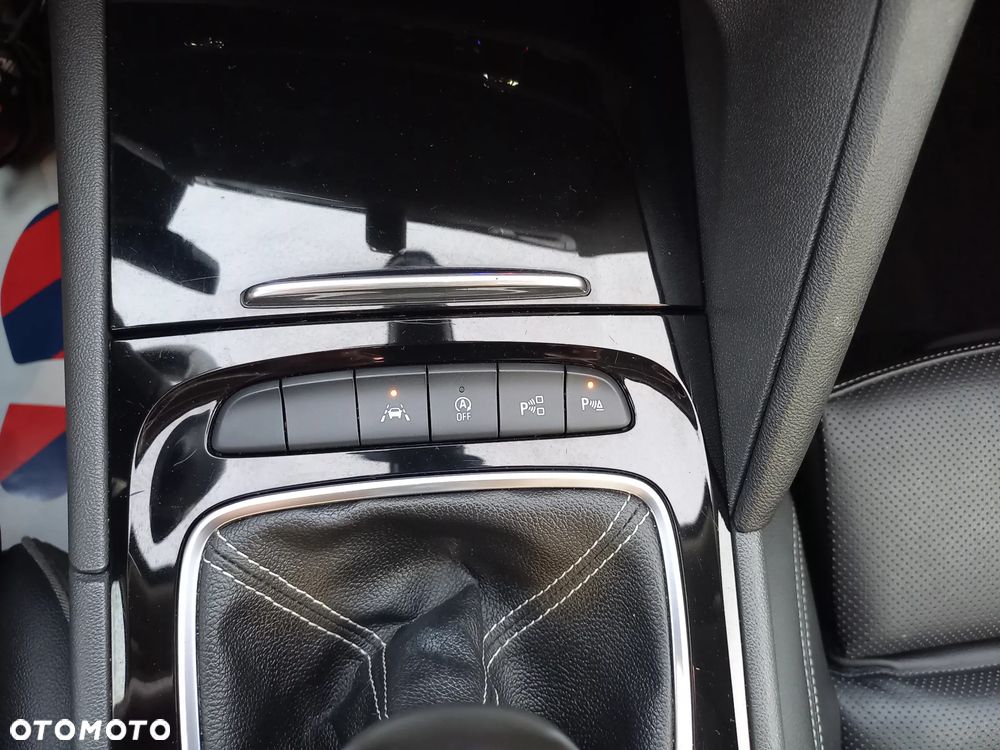 Opel Insignia 2.0 CDTI Innovation S&S - 36