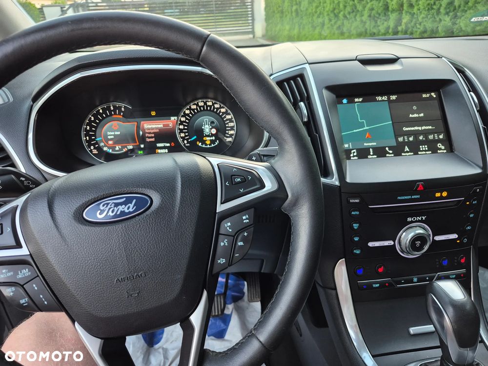 Ford Galaxy 2.0 TDCi Business - 39