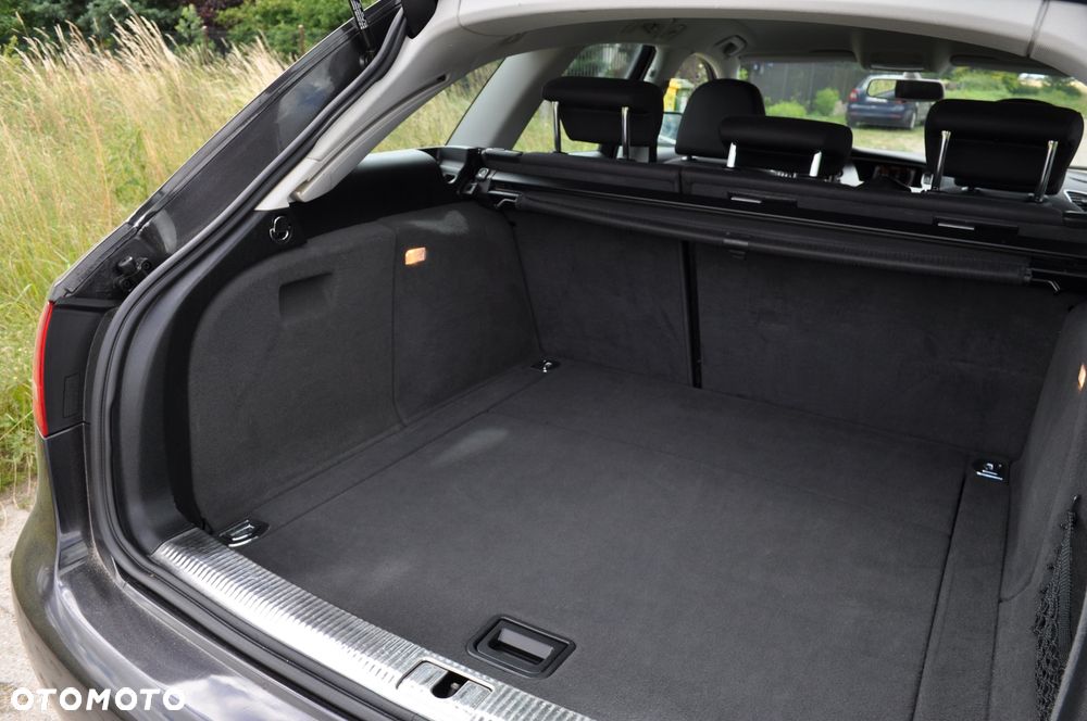 Audi A4 Avant 2.0 TDI DPF Attraction - 12