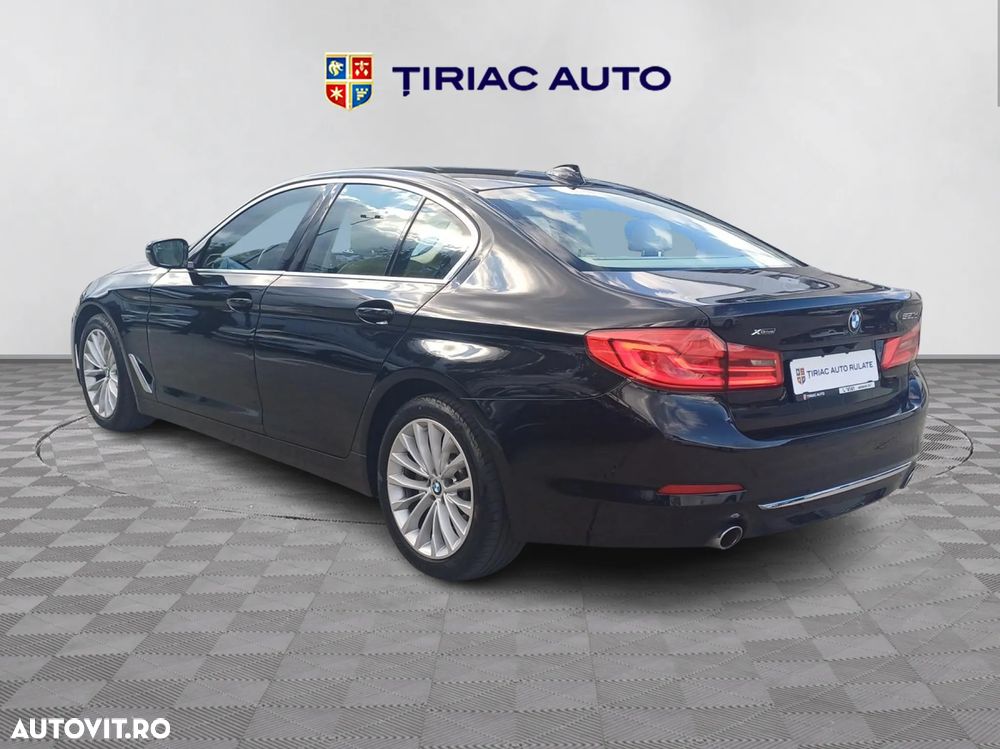 BMW Seria 5 520d xDrive Aut. Luxury Line - 3