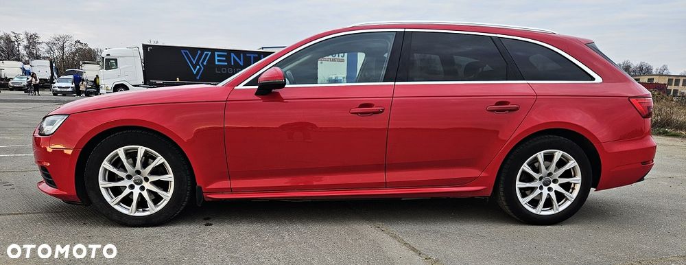 Audi A4 Avant 2.0 TDI ultra S tronic - 4