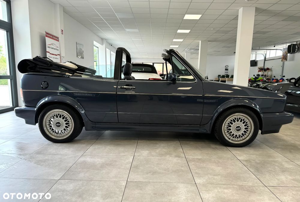 Volkswagen Golf - 4