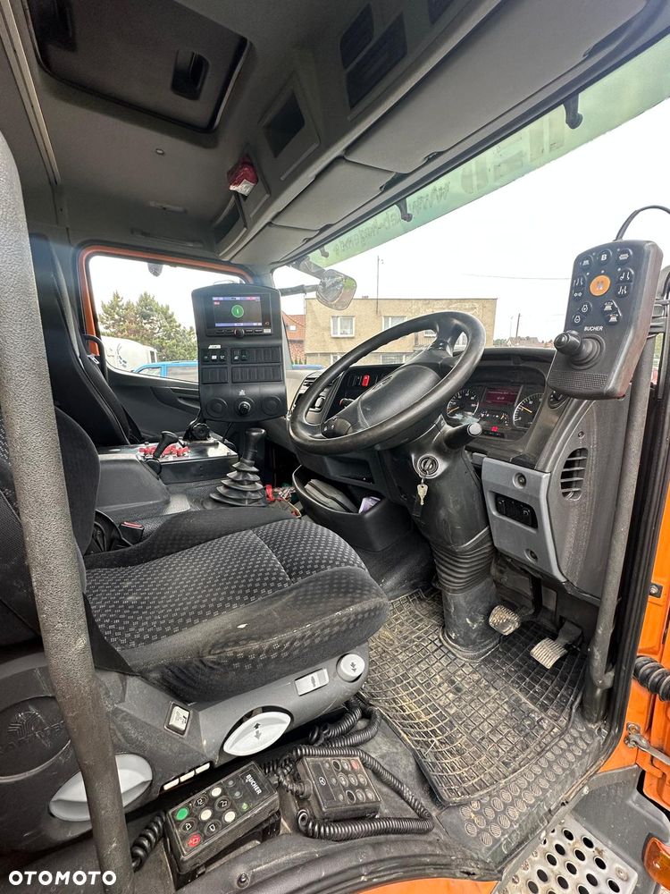 Mercedes-Benz ATEGO - 7
