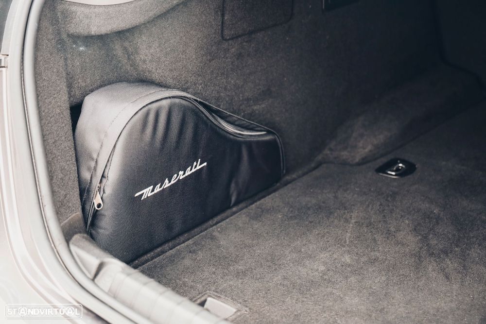 Maserati Ghibli Auto - 24