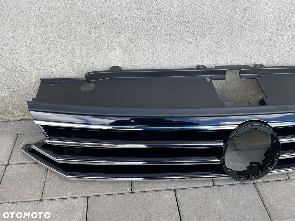 ATRAPA, GRIL VW PASSAT B8  2014-2019 - NOWA - 3