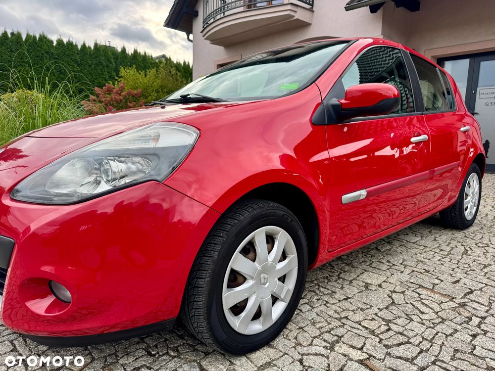 Renault Clio 1.2 16V Exception - 9