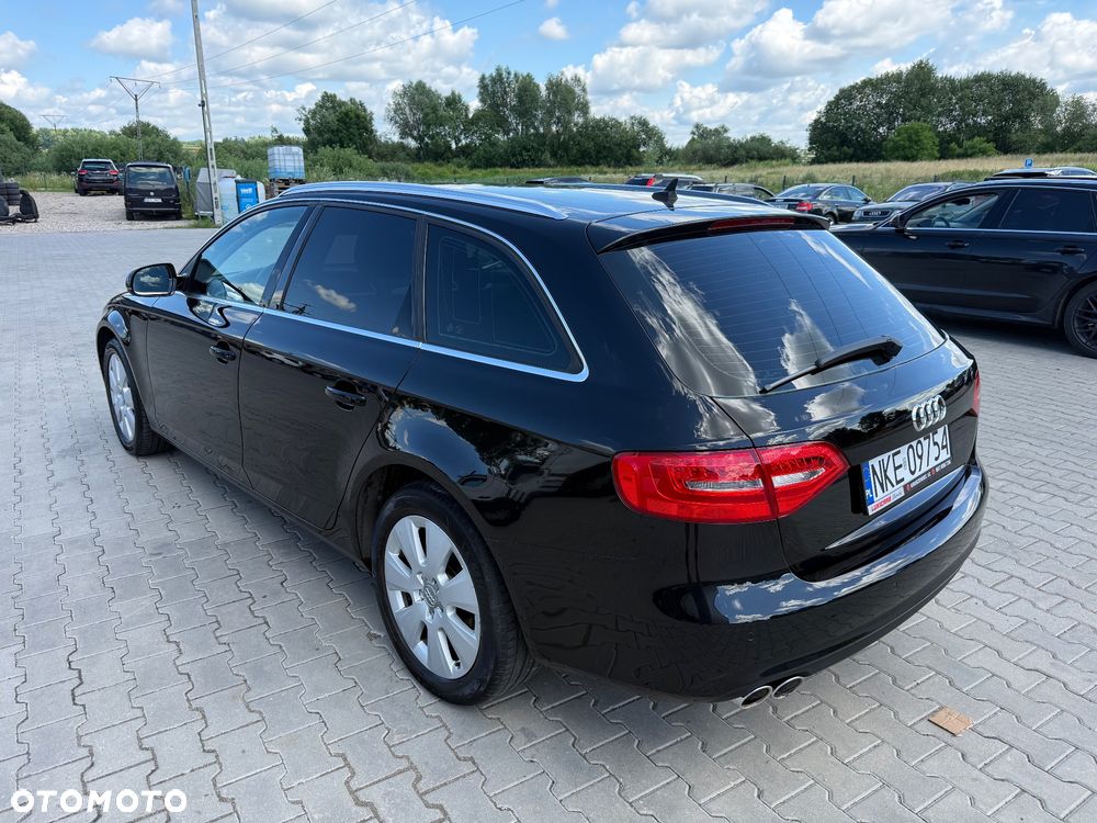 Audi A4 Avant 2.0 TDI ultra design - 7