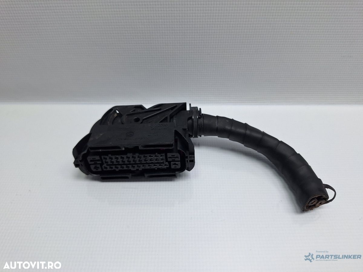 Mufa conector pompa abs SKODA FABIA Combi (6Y5) [ 2000 - 2007 ] 1.2 (AZQ, BME) 47KW|64HP OEM 3C0973038 - 1
