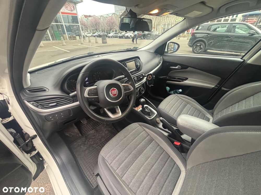 Fiat Tipo 1.4 16V Lounge - 8