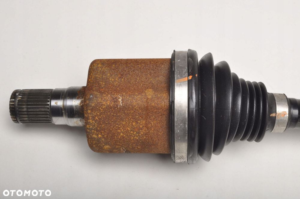 VOLVO XC60 II 2.0 16V B5 Mild-Hybrid PÓŁOŚ LEWA KRÓTKA P32339220 2022R - 2