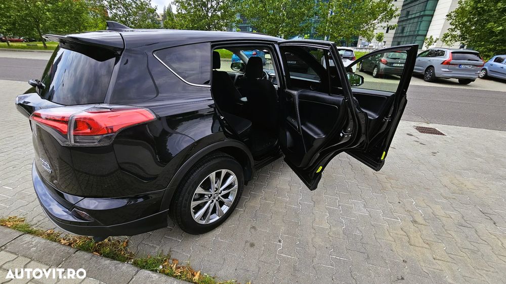 Toyota RAV4 2.5 VVT-i 4x4 Luxury - 24