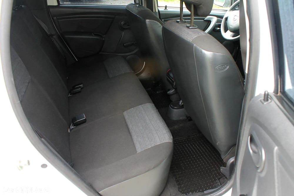 Dacia Duster 1.6 Ambiance 4x4 - 8