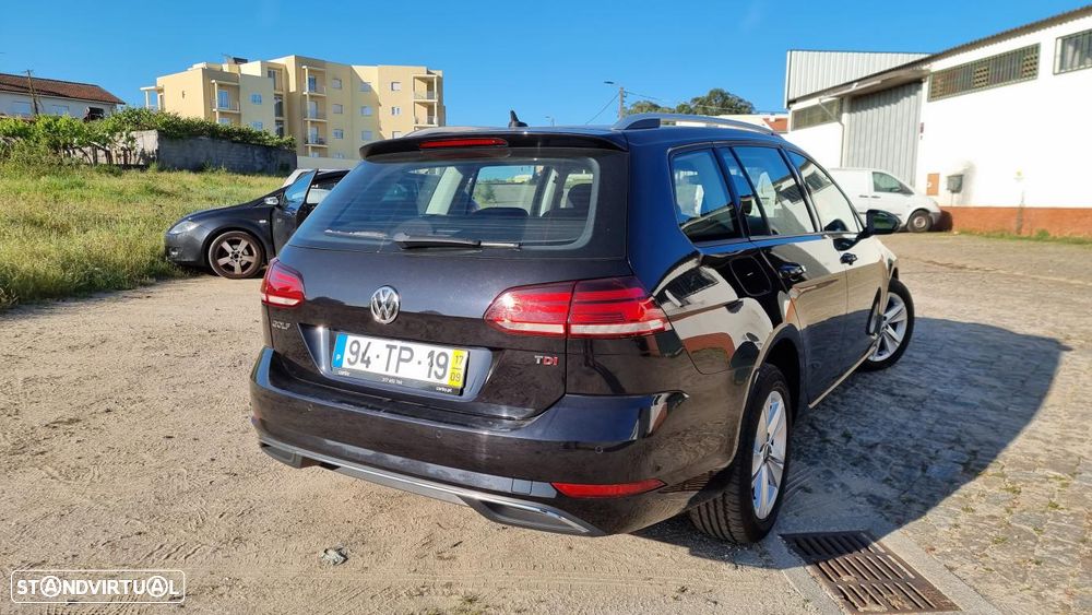 VW Golf Variant 1.6 TDi Confortline - 13