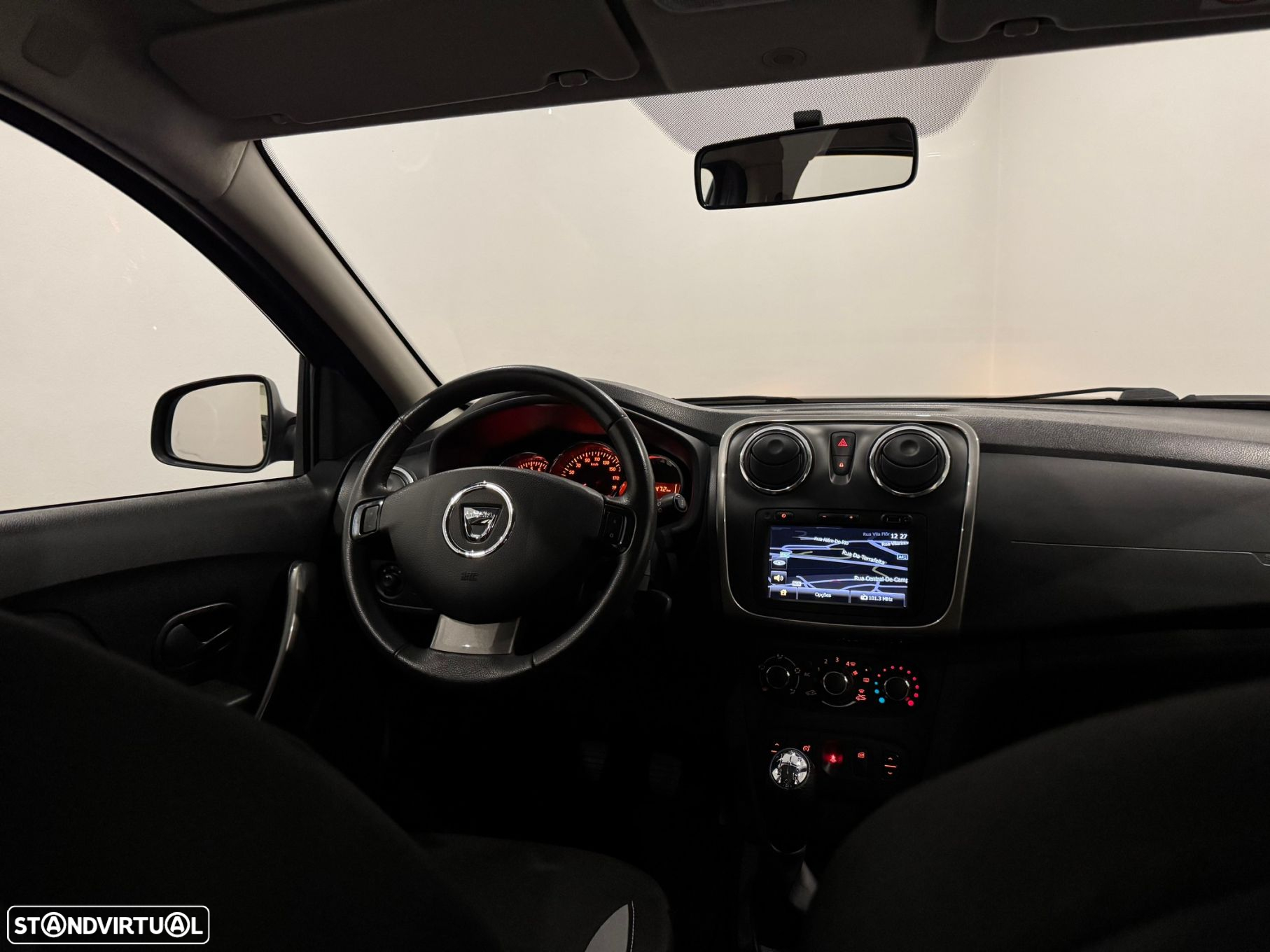 Dacia Sandero 0.9 TCe Stepway - 31
