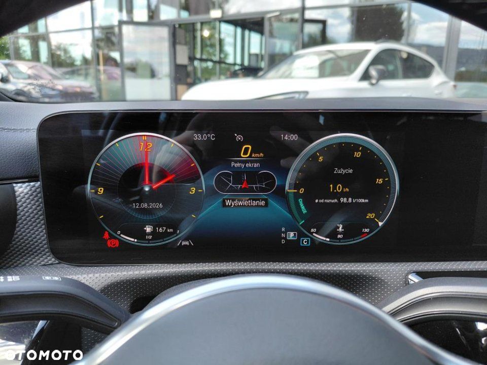 Mercedes-Benz CLA - 32