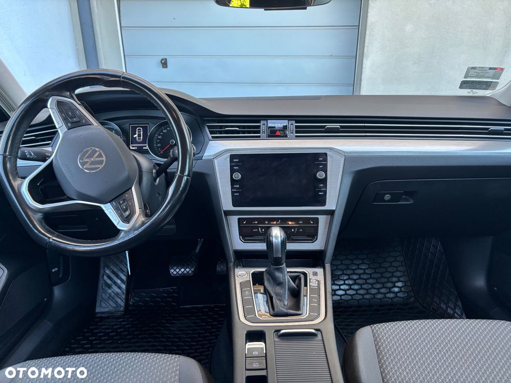 Volkswagen Passat 1.5 TSI EVO Essence DSG - 11