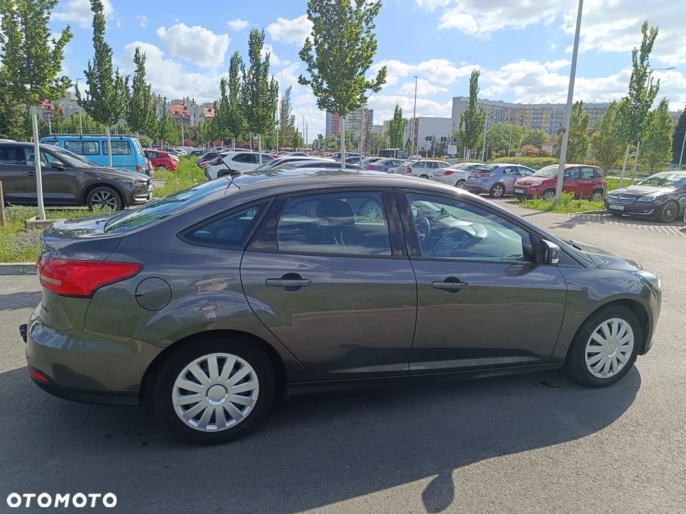 Ford Focus 1.6 Trend - 3