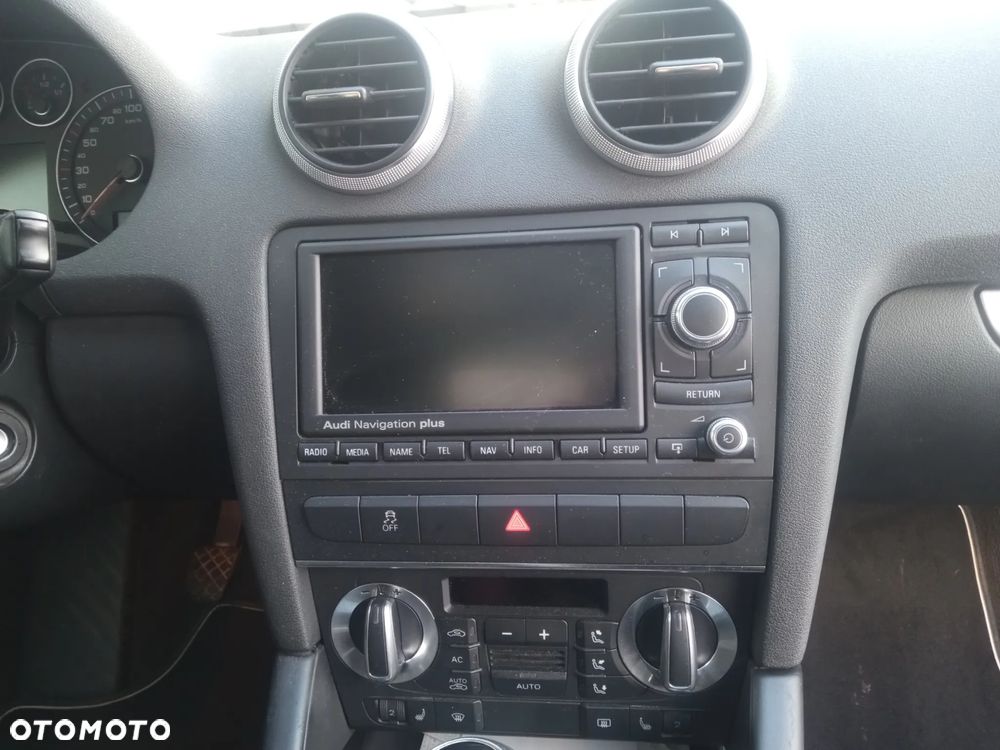 Audi A3 Sportback 2.0 TDI DPF S line Sportpaket (plus) - 14