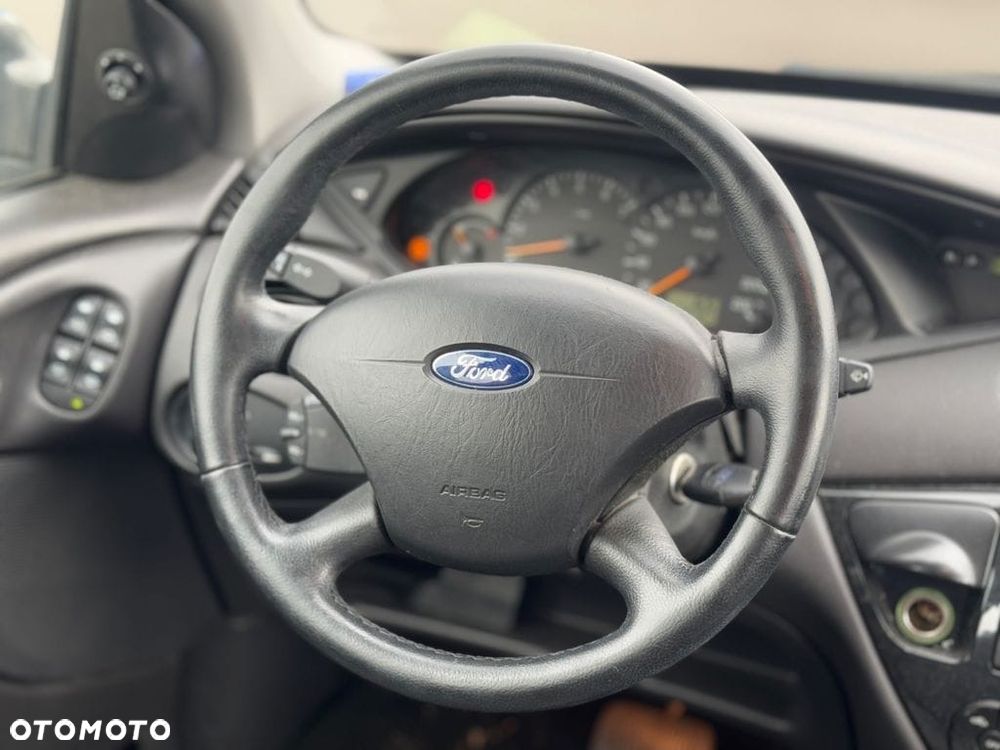 Ford Focus ver-st170 - 10