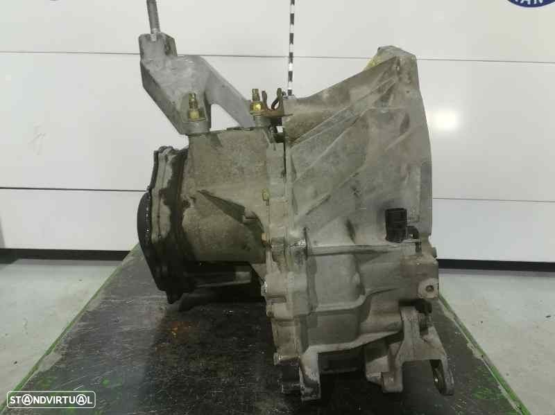 CAIXA VELOCIDADES FORD FOCUS 2000 -TXS4R7002FA - 3