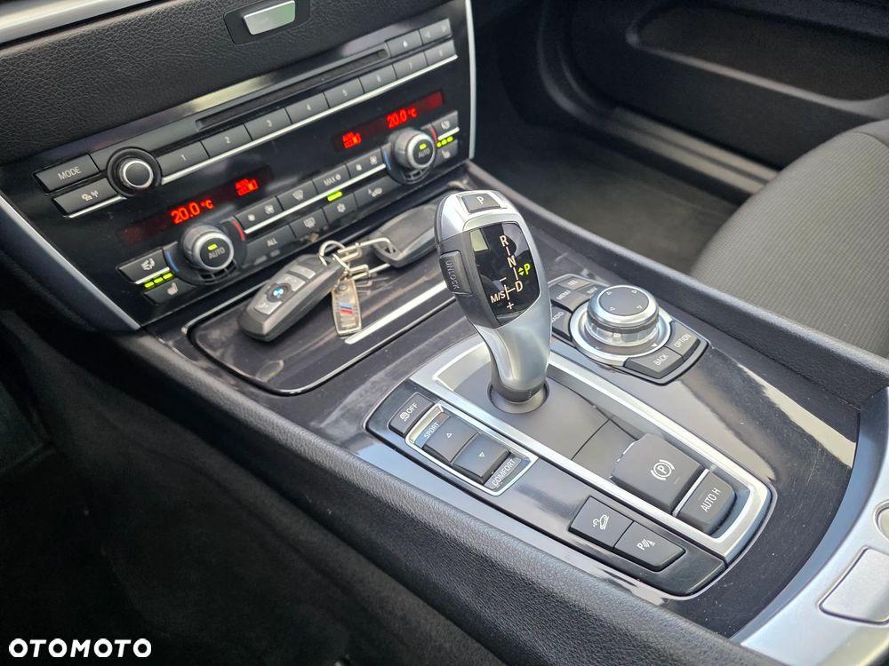 BMW 5GT 535d xDrive - 16