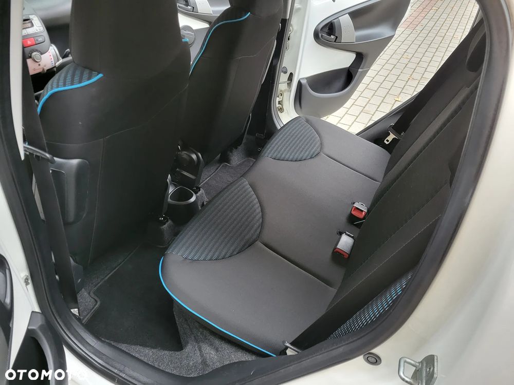 Peugeot 107 1.0 Trendy - 17