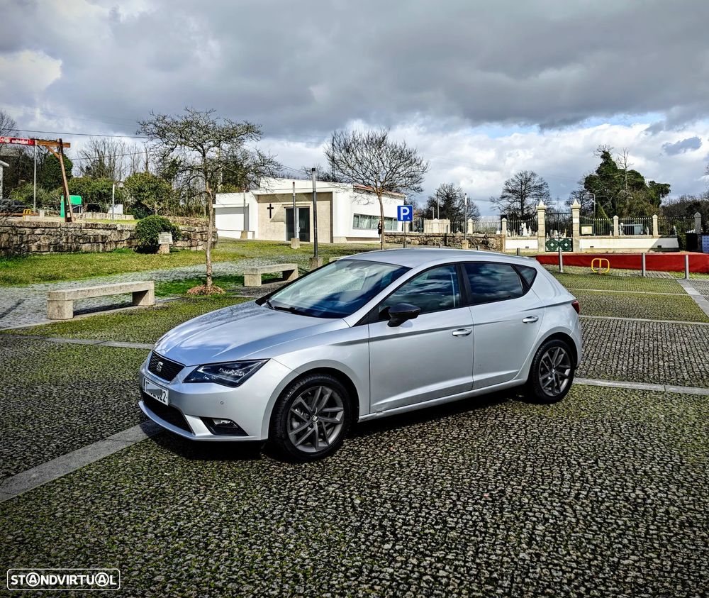 SEAT Leon 1.6 TDI S&S Style - 29