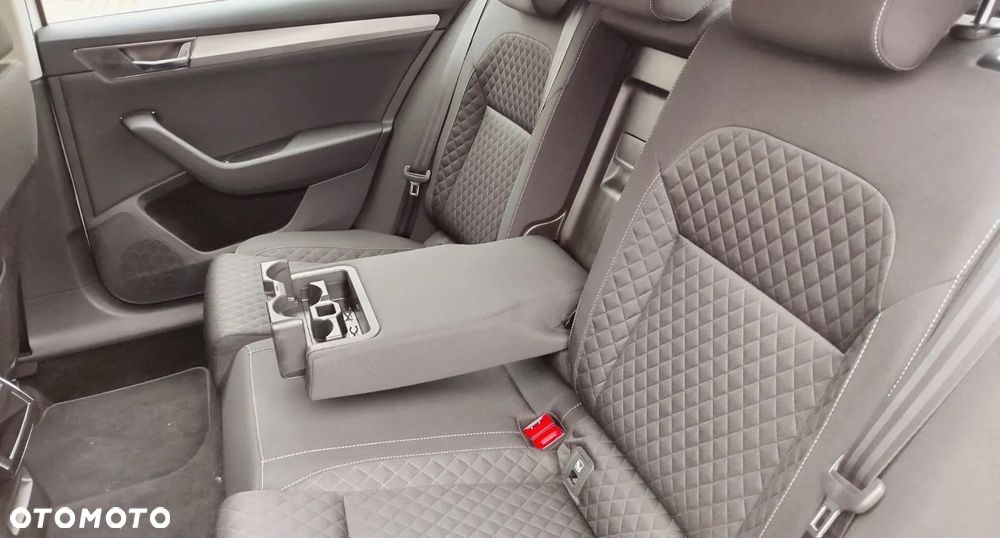 Skoda Superb - 11