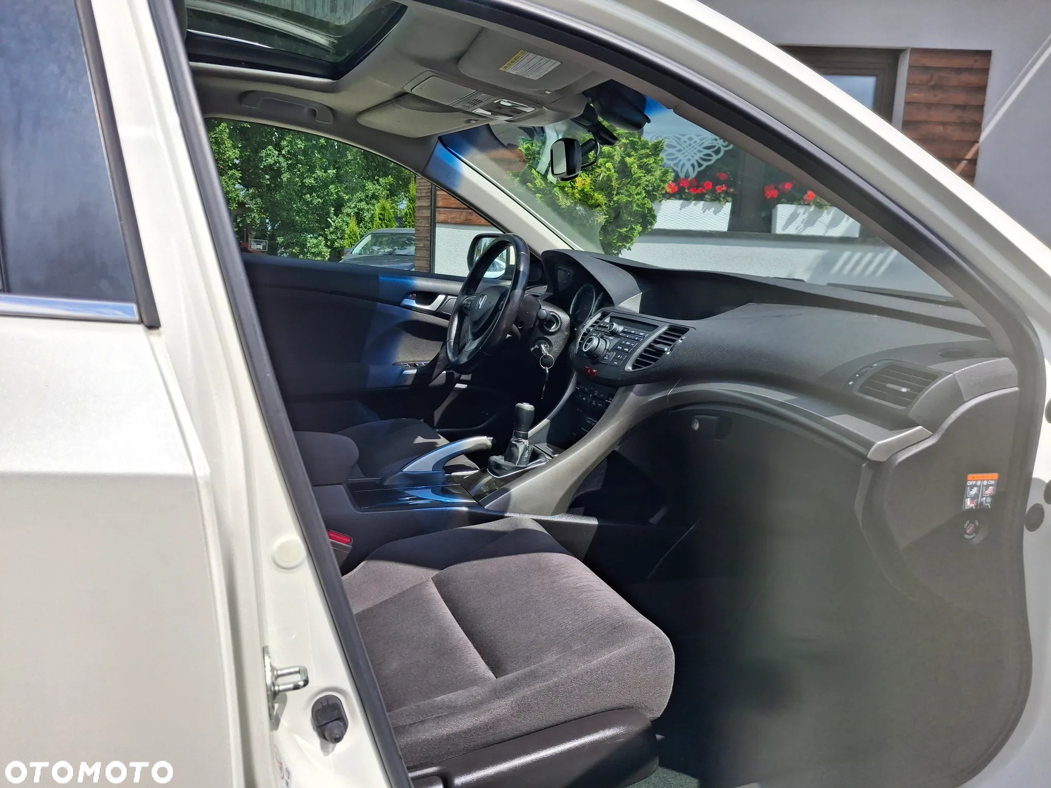 Honda Accord 2.2d Executive Nav+ACC+LKAS - 24